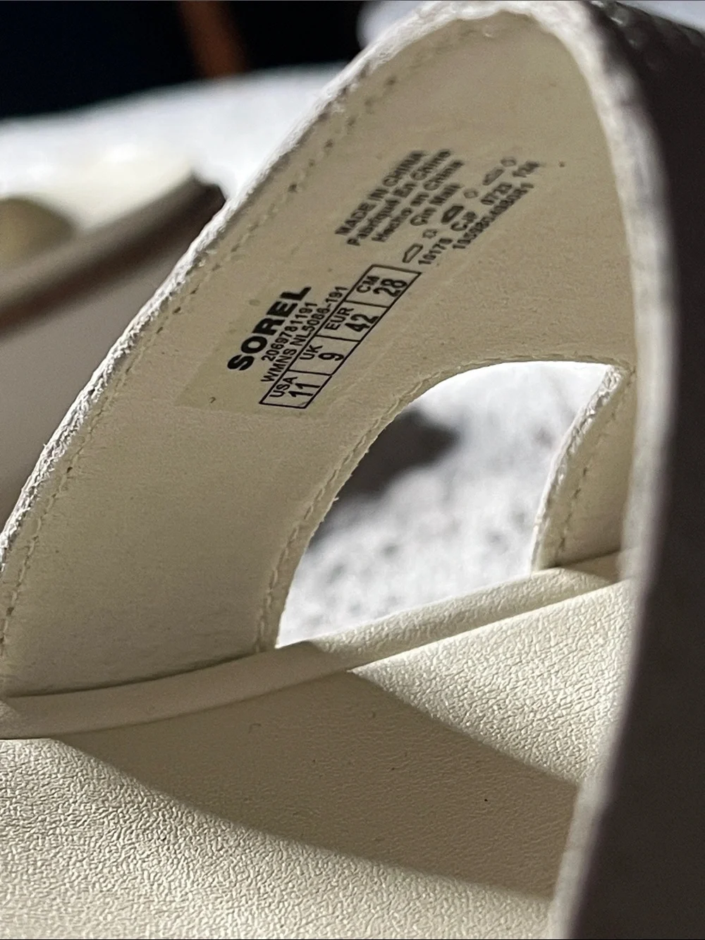 Sorel Joanie IV Wedge Leather Sandal in chalk chalk retail 140 size 11